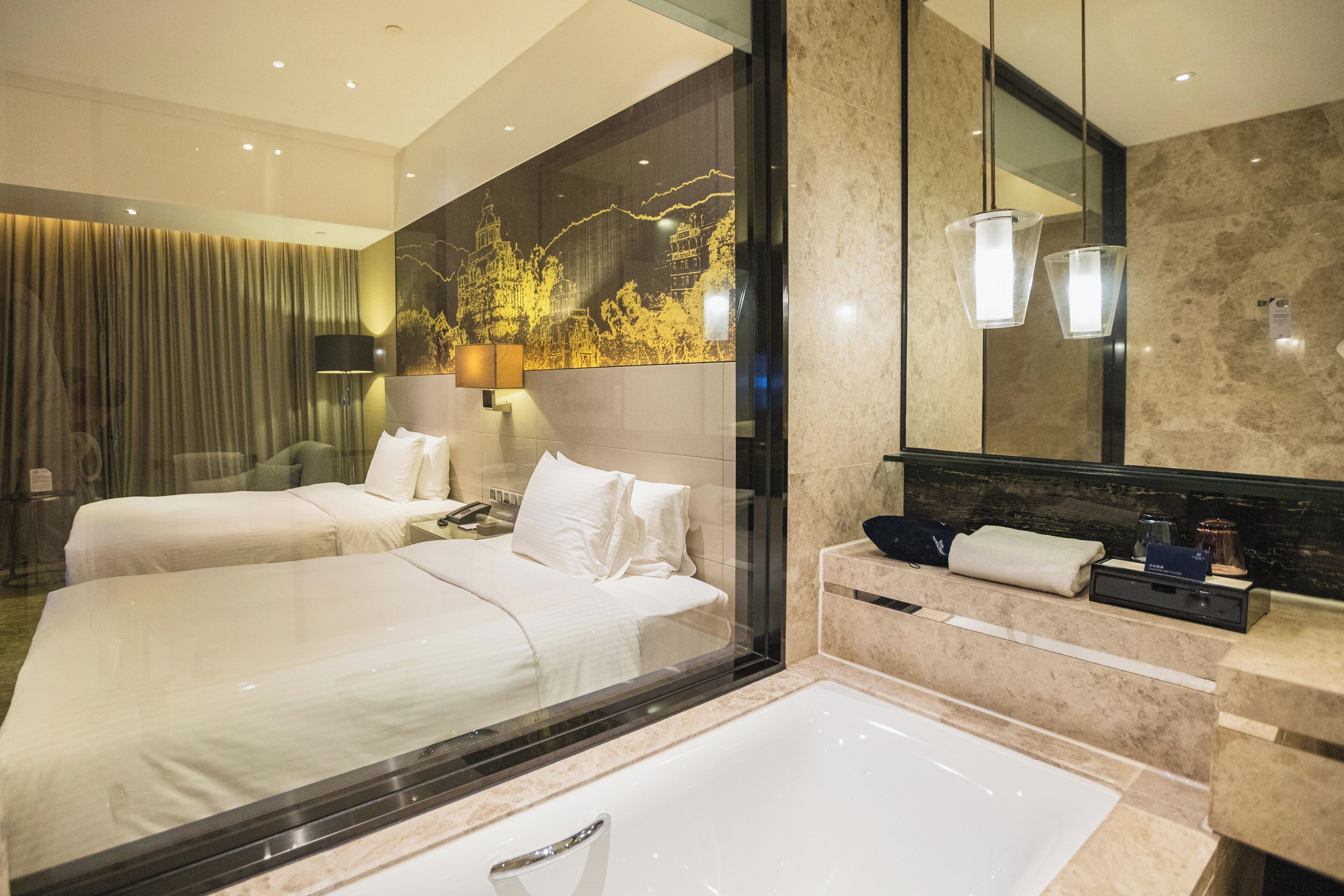 superior deluxe twin room | bathroom | combined shower/bathtub, free toiletries, hair dryer, bathrobes