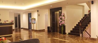 Miko Hotel Makassar
