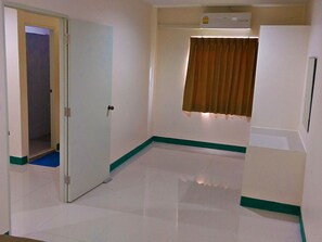 Room amenity - Sorworakit Hotel (Chonburi)