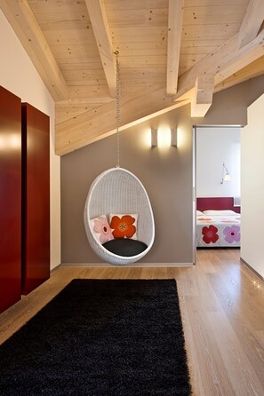 Design Apartment, Jetted Tub (Copenhagen) | Living area | LED TV, MP3 dock
