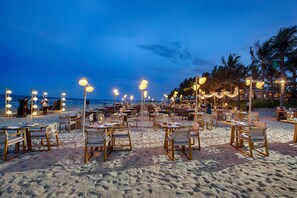 Outdoor banquet area - Naman Retreat (Da Nang)