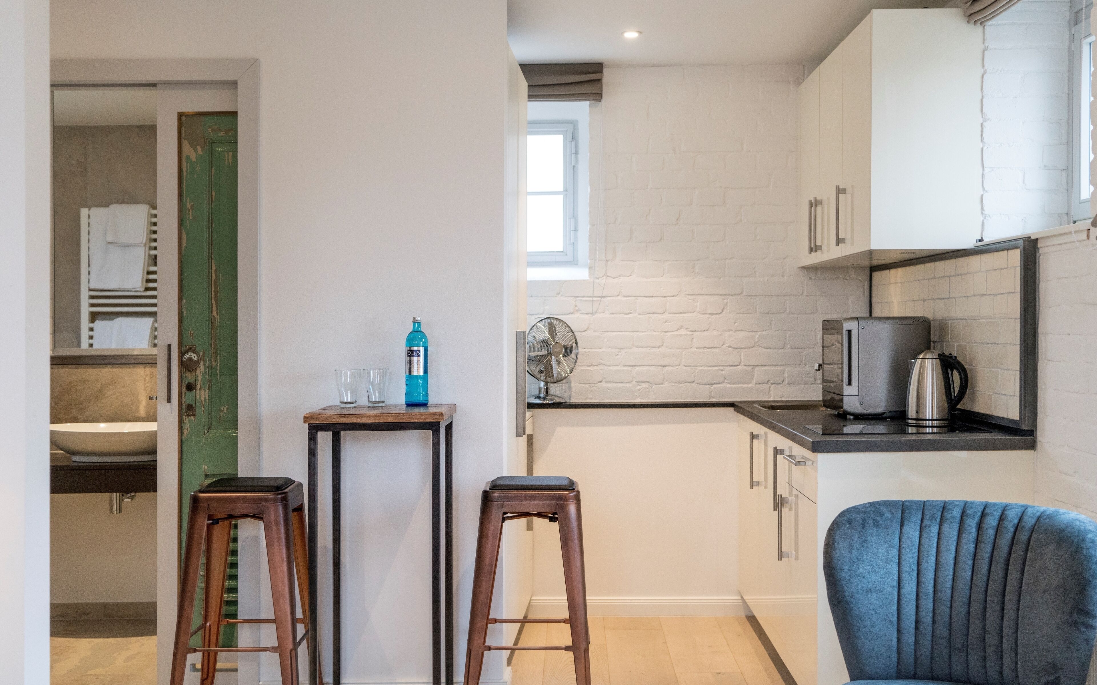 tower studio without elevator | living area | flat-screen tv