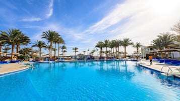 5 piscines extérieures