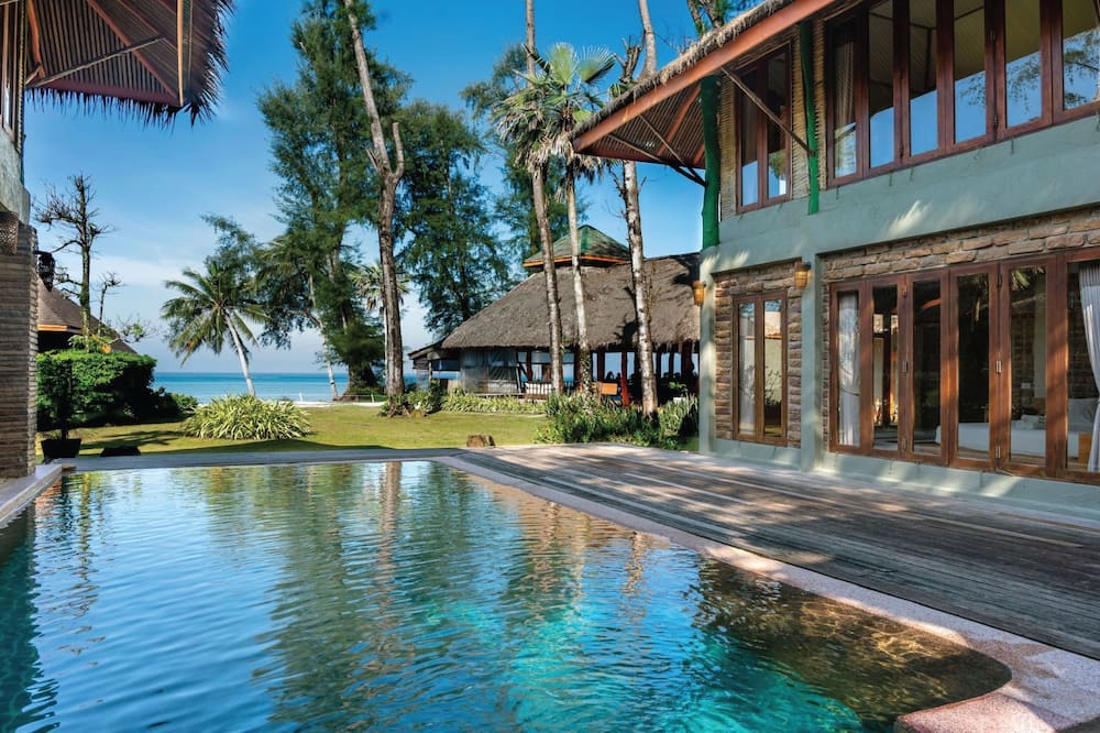 Peter Pan Resort