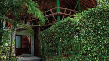 Family Room with Garden View | In-room safe, rollaway beds, free WiFi, bed sheets