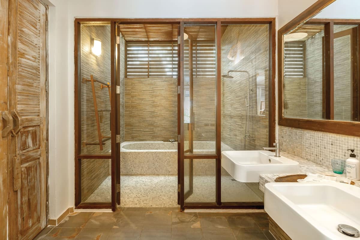 pool access villa - not sea view | bathroom | separate bathtub and shower, deep-soaking bathtub, free toiletries