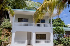 Exterior - Le Manglier Guest House (Mahé Island)