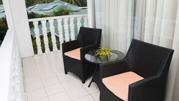 Triple Room | Terrace/patio