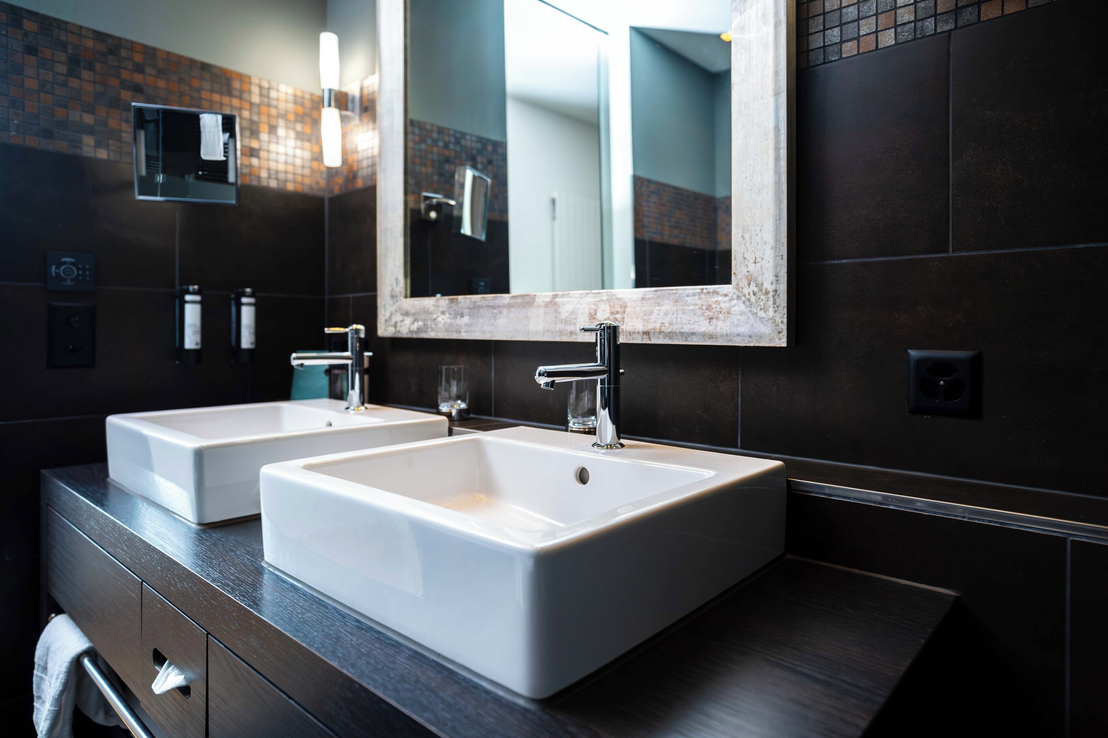 panorama suite | 1 bedroom, hypo-allergenic bedding, minibar, in-room safe