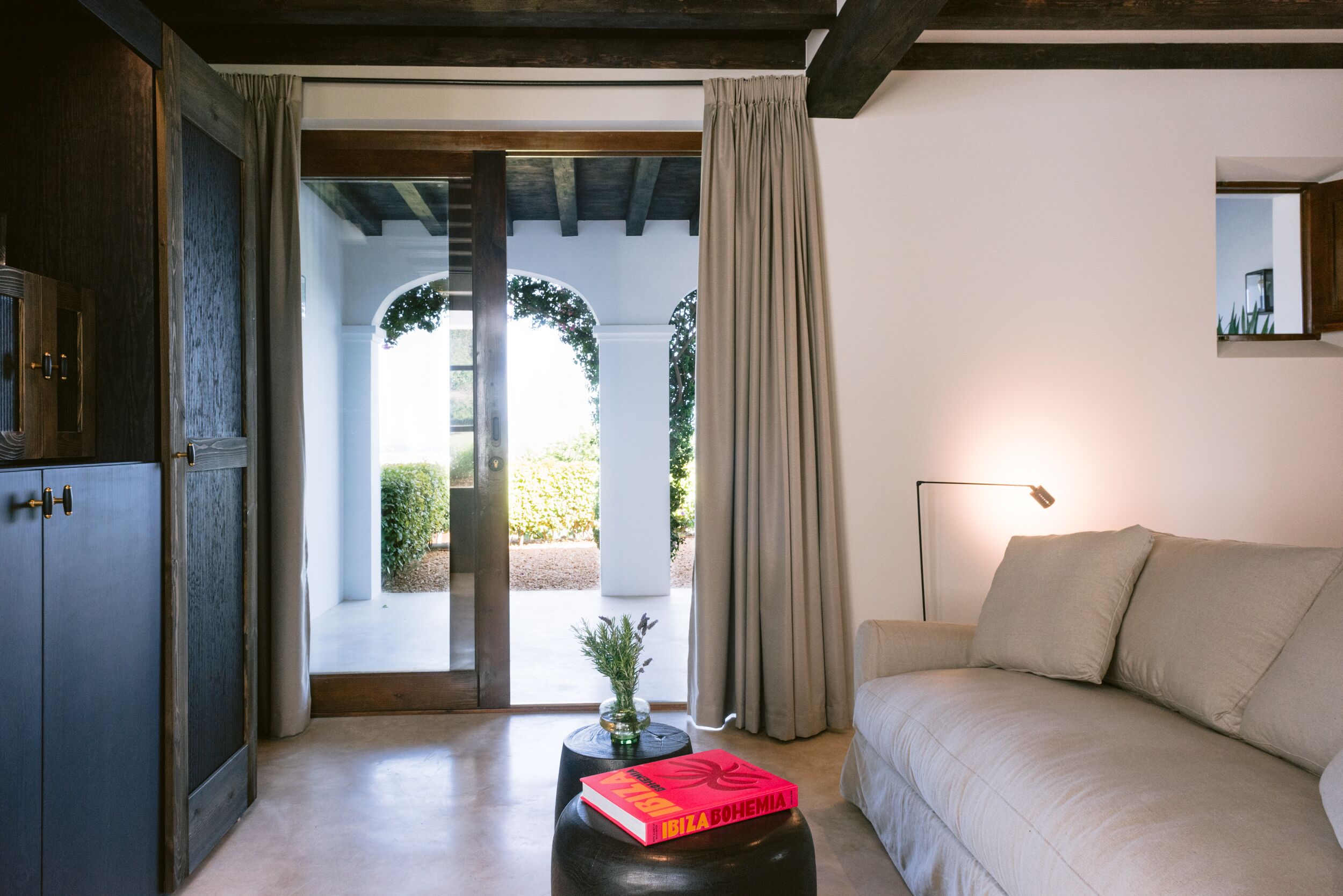 junior double room | 1 bedroom, premium bedding, down duvets, minibar