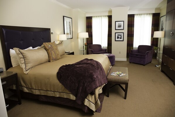 Suite, 1 Bedroom | Premium bedding, minibar, in-room safe, desk