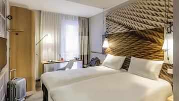 Room, 2 Single Beds | Hypo-allergenic bedding, desk, laptop workspace, blackout curtains