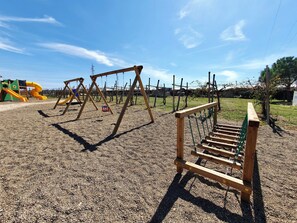 Aire de jeux - extérieure