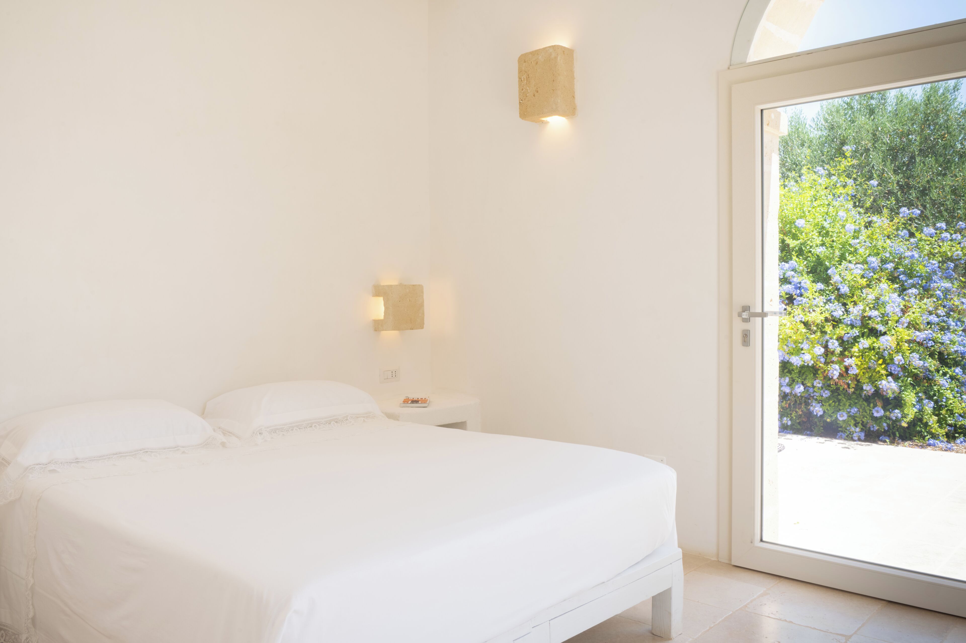 Suíte estúdio, no piso térreo | 1 quarto, roupas de cama premium, cortinas blackout