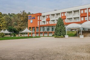 Exterior - Roero Park Hotel (Sommariva Perno)