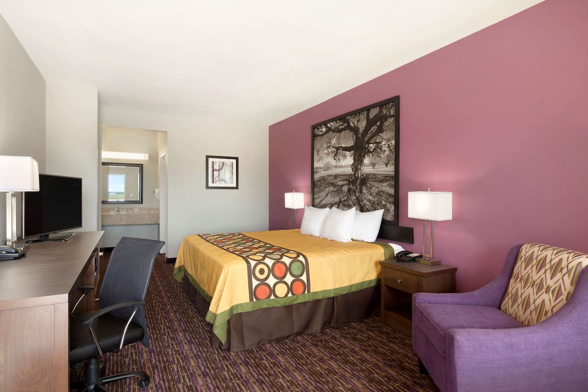 Desk, iron/ironing board, free cribs/infant beds, rollaway beds