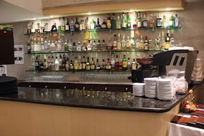 Bar (on property) - Hotel Scala Magna (Naucalpan)