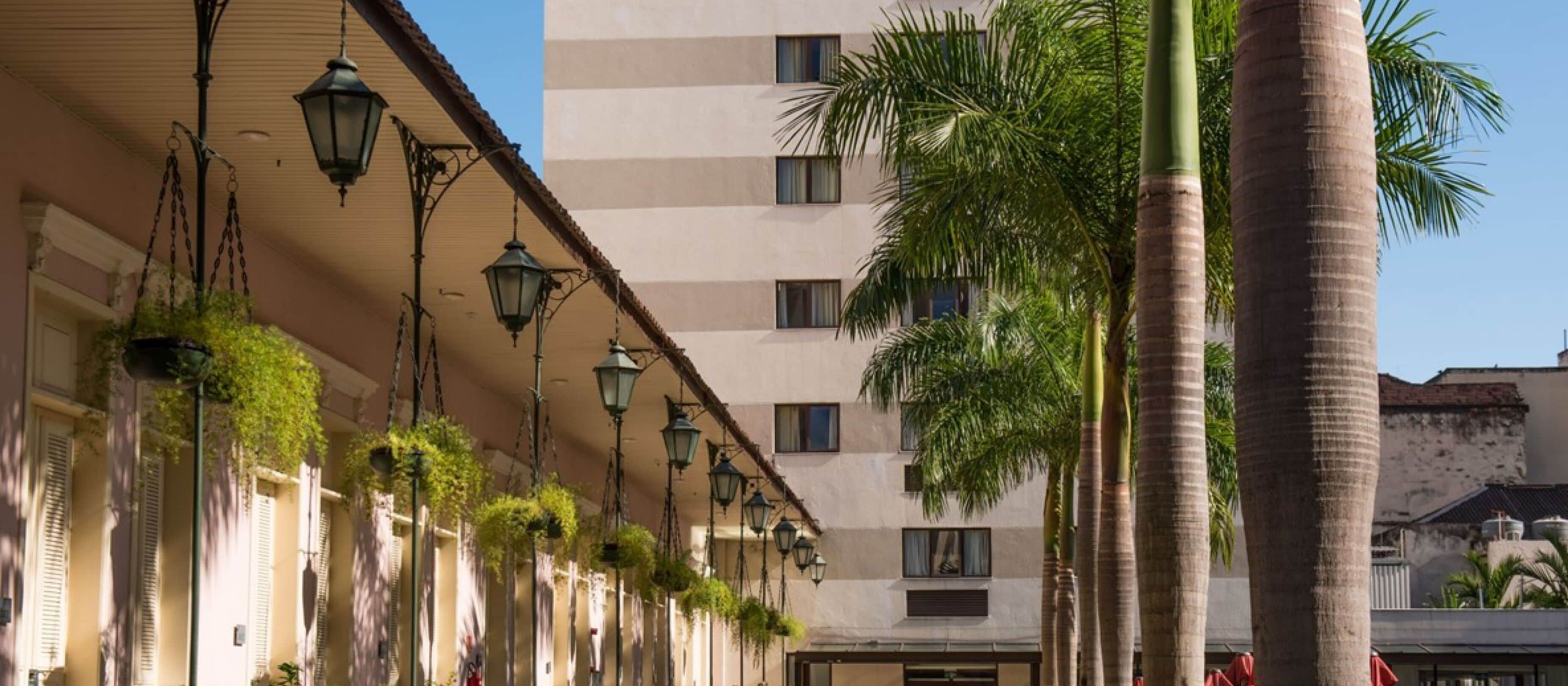 Collection Apartamento Preservado | Courtyard view