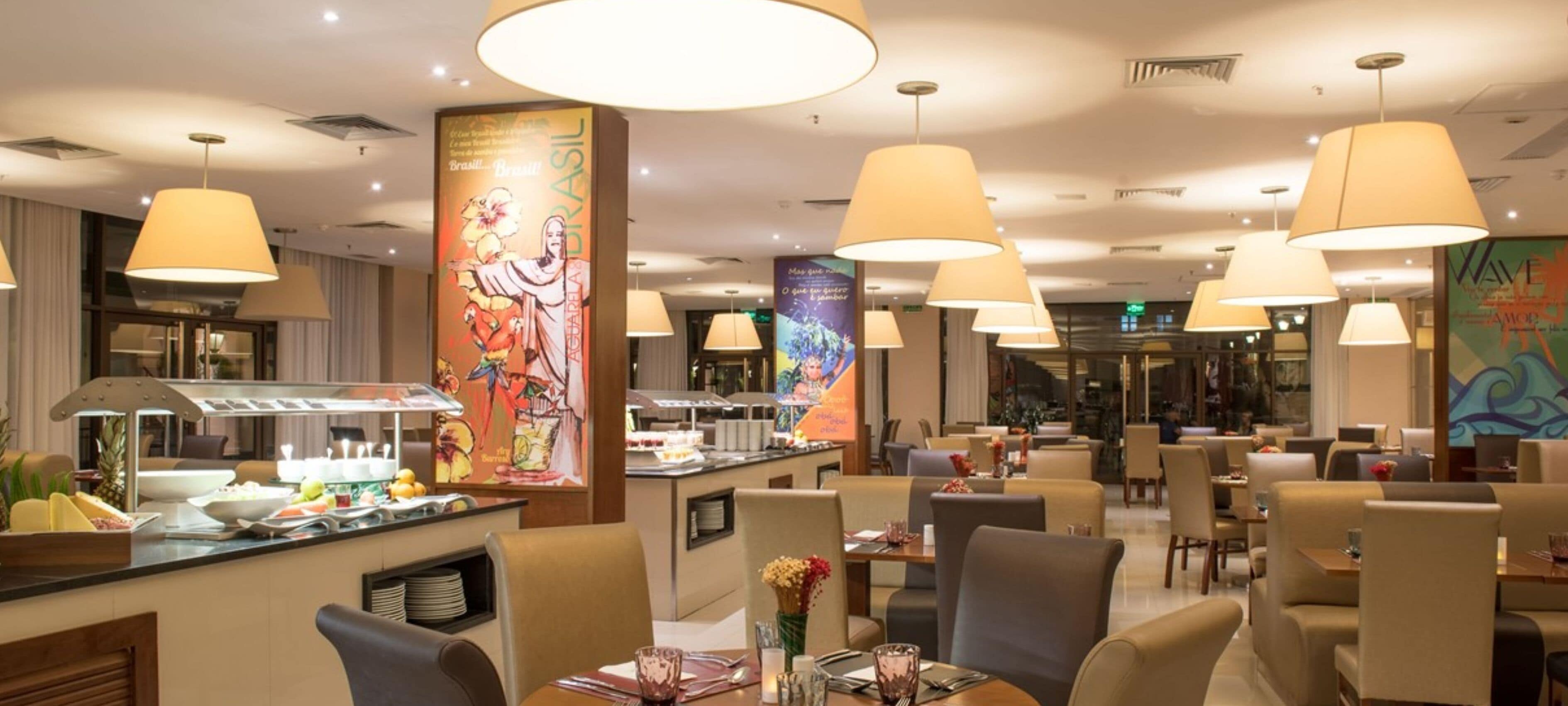 2 restaurants, breakfast, lunch, dinner served; international cuisine