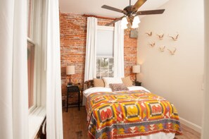 Room, 1 Queen Bed (Kenya)