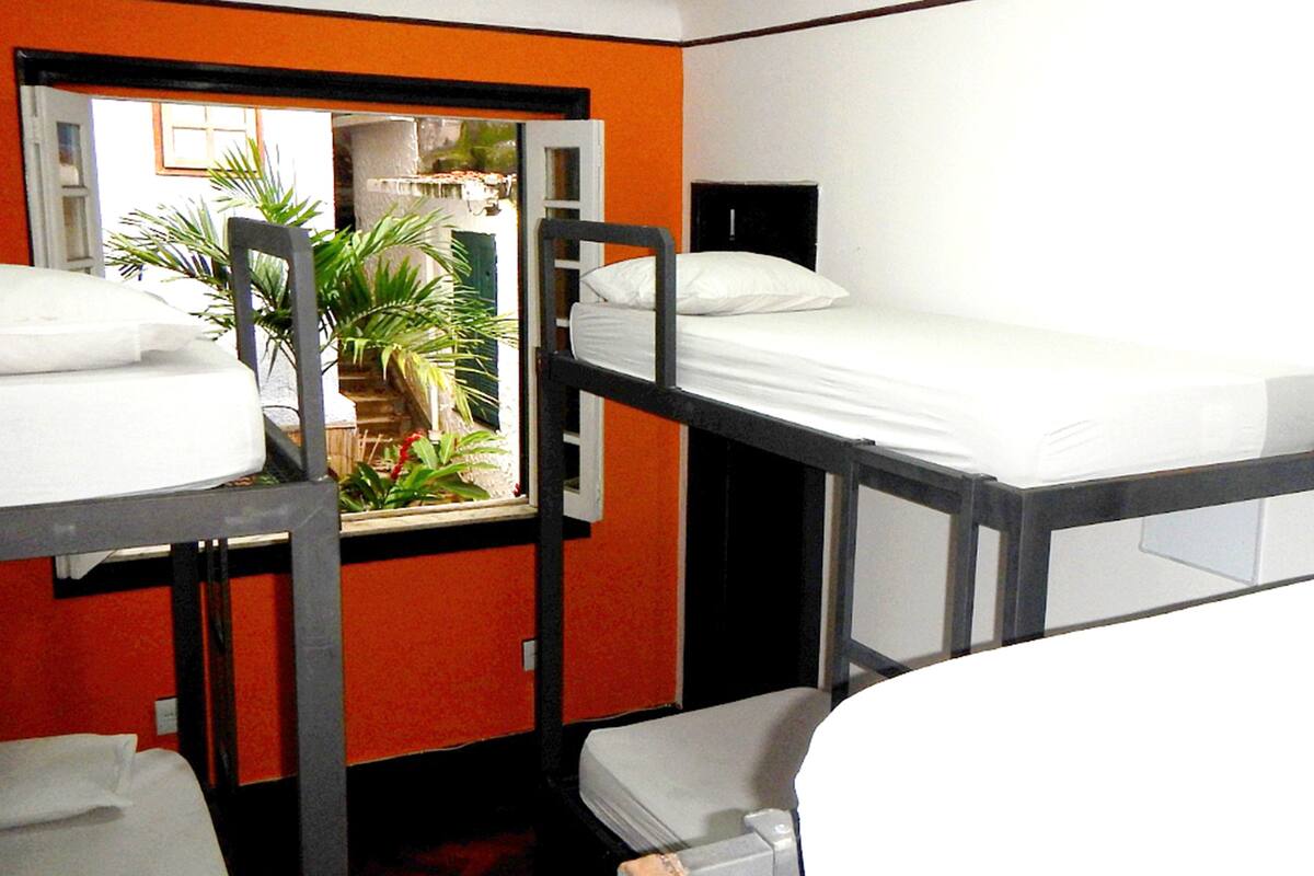 Shared Dormitory, Mixed Dorm (6 beds Gavea)