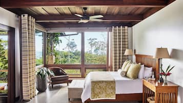Egyptian cotton sheets, premium bedding, free minibar items