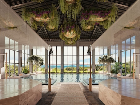 Couples treatment rooms, sauna, hot tub, steam room, body treatments