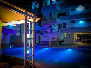 Outdoor pool - Sara Suites Ixtapa (Ixtapa)