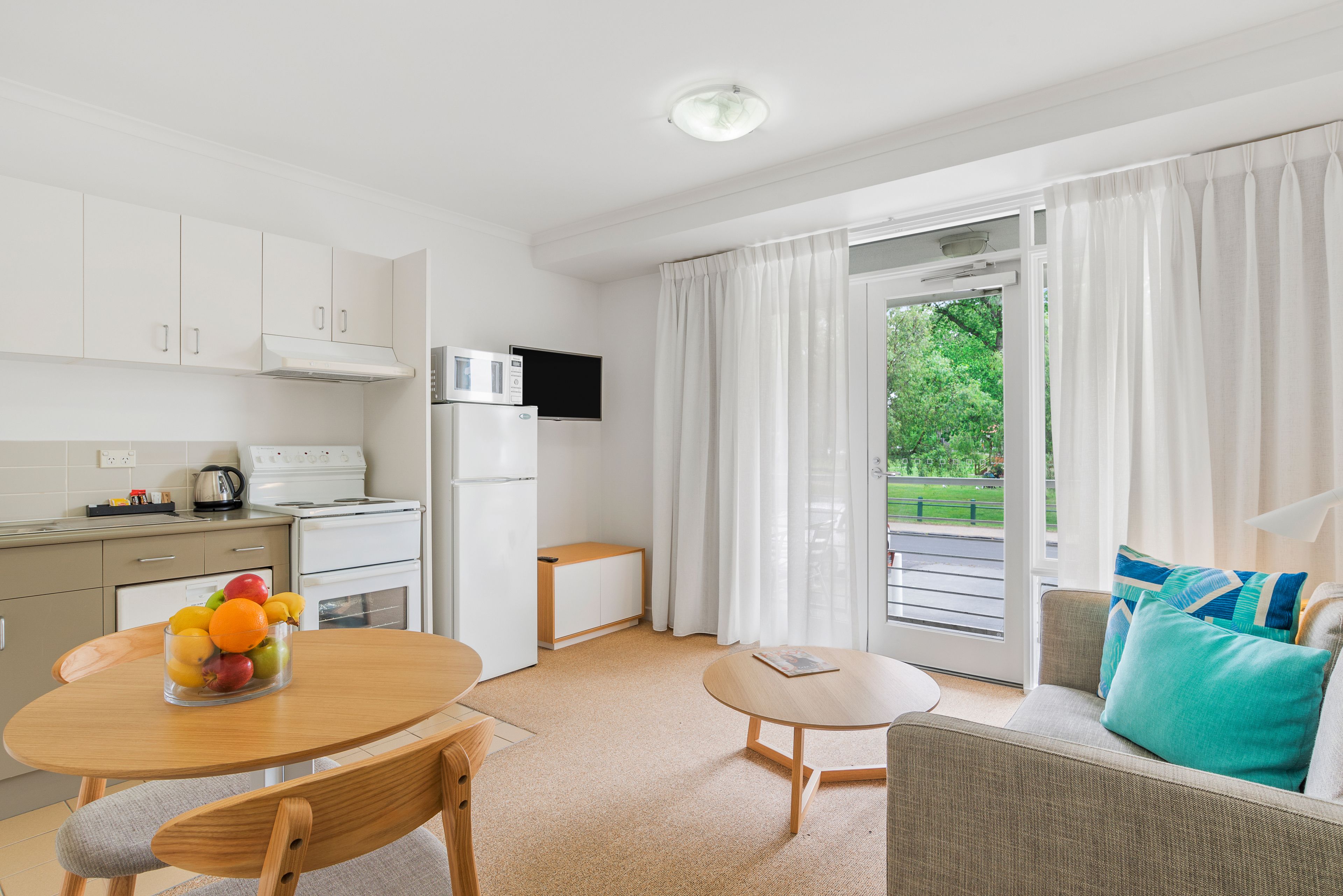 MainStay Suites Williamstown — image 6