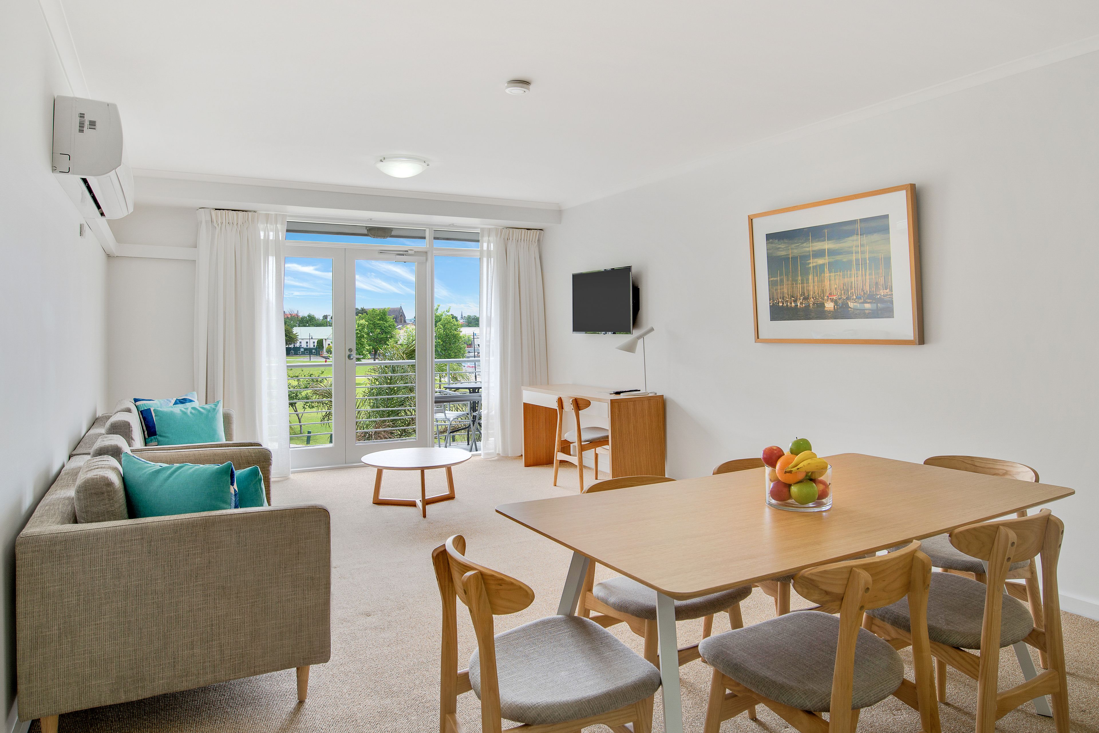 Executive Two Bedroom Residence | Living room