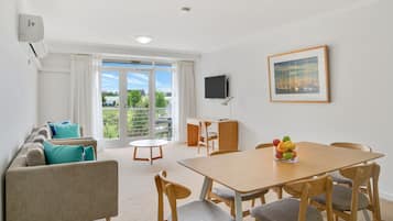 Executive Two Bedroom Residence | Living room