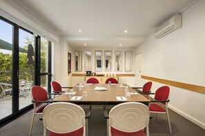 Meeting facility - Quest Frankston (Frankston)