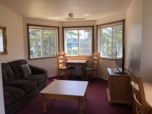 Individuelt dekorert, individuelt innredet og blendingsgardiner