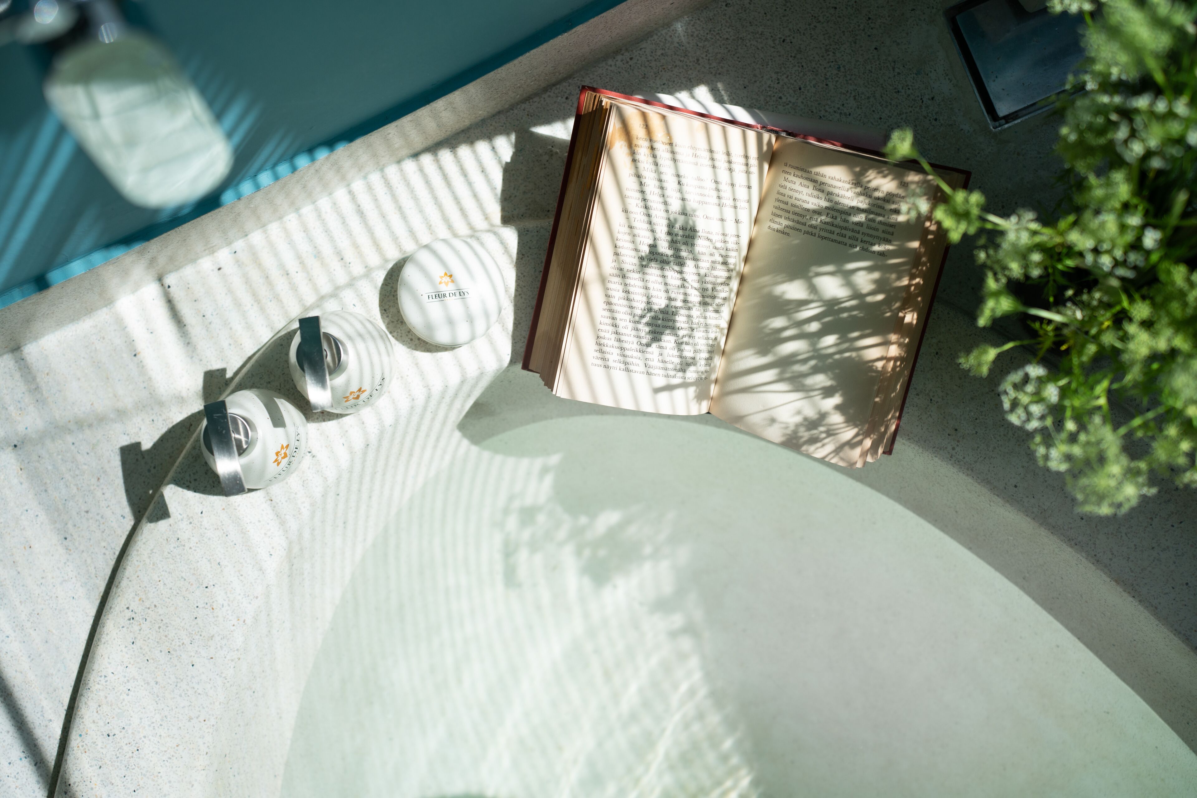 shower, hydromassage showerhead, designer toiletries, hair dryer