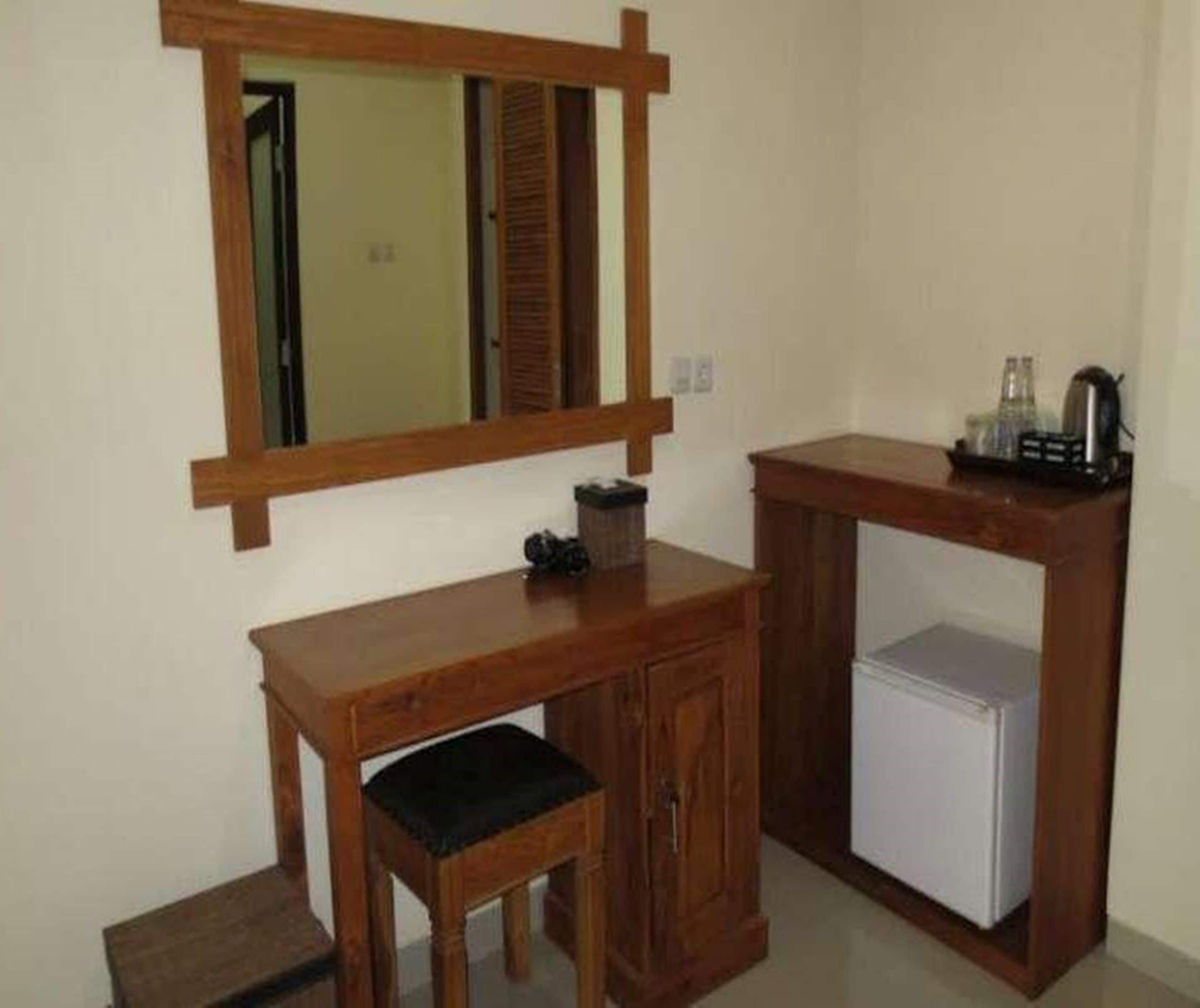 superior double or twin room, 1 bedroom, terrace, pool view | room amenity