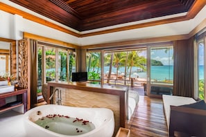 The Beach Villa  | มินิบาร์, ตู้นิรภัยในห้องพัก, เตียงเสริม/เปล