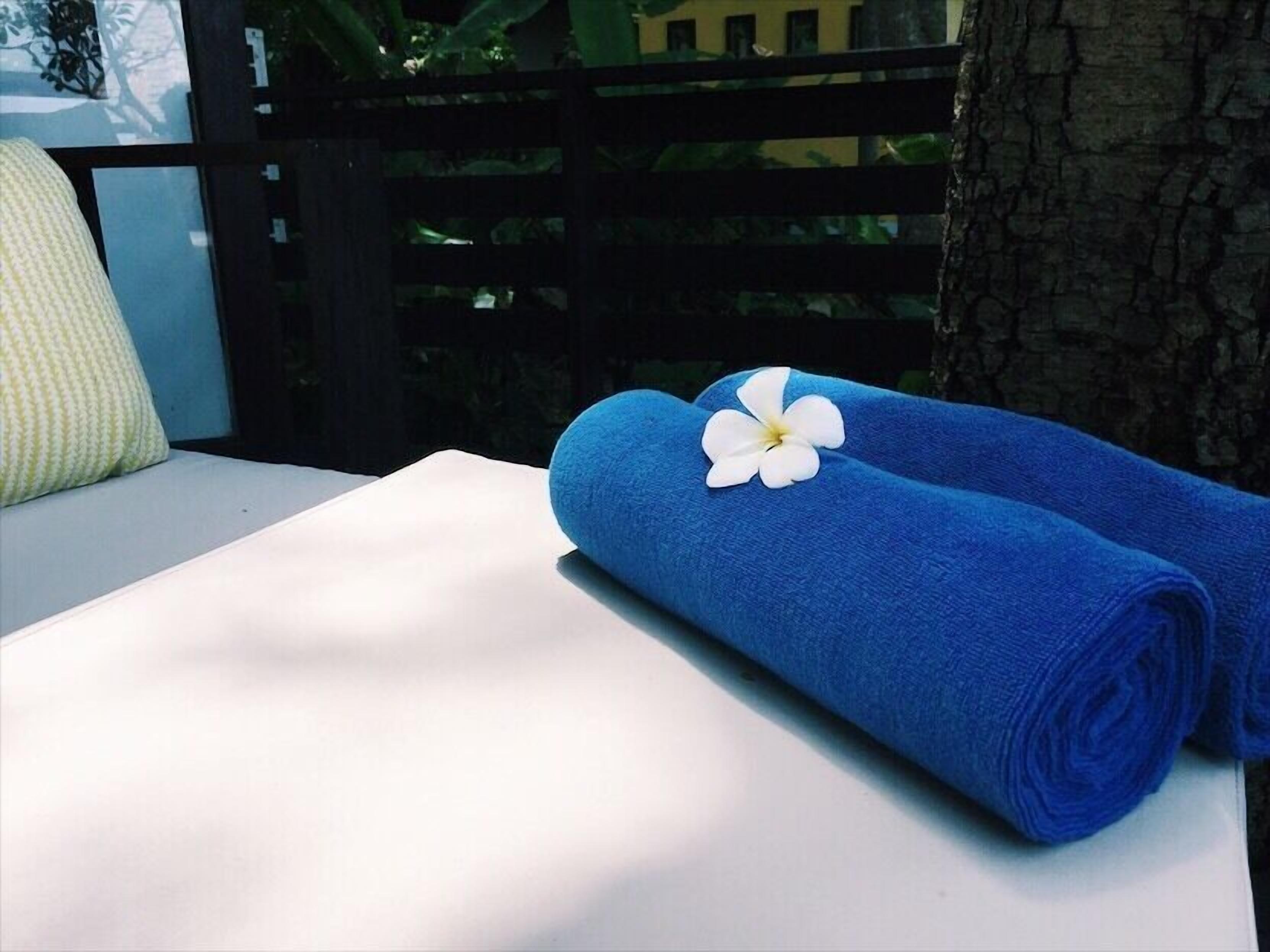 deluxe bungalow | minibar, desk, free wifi