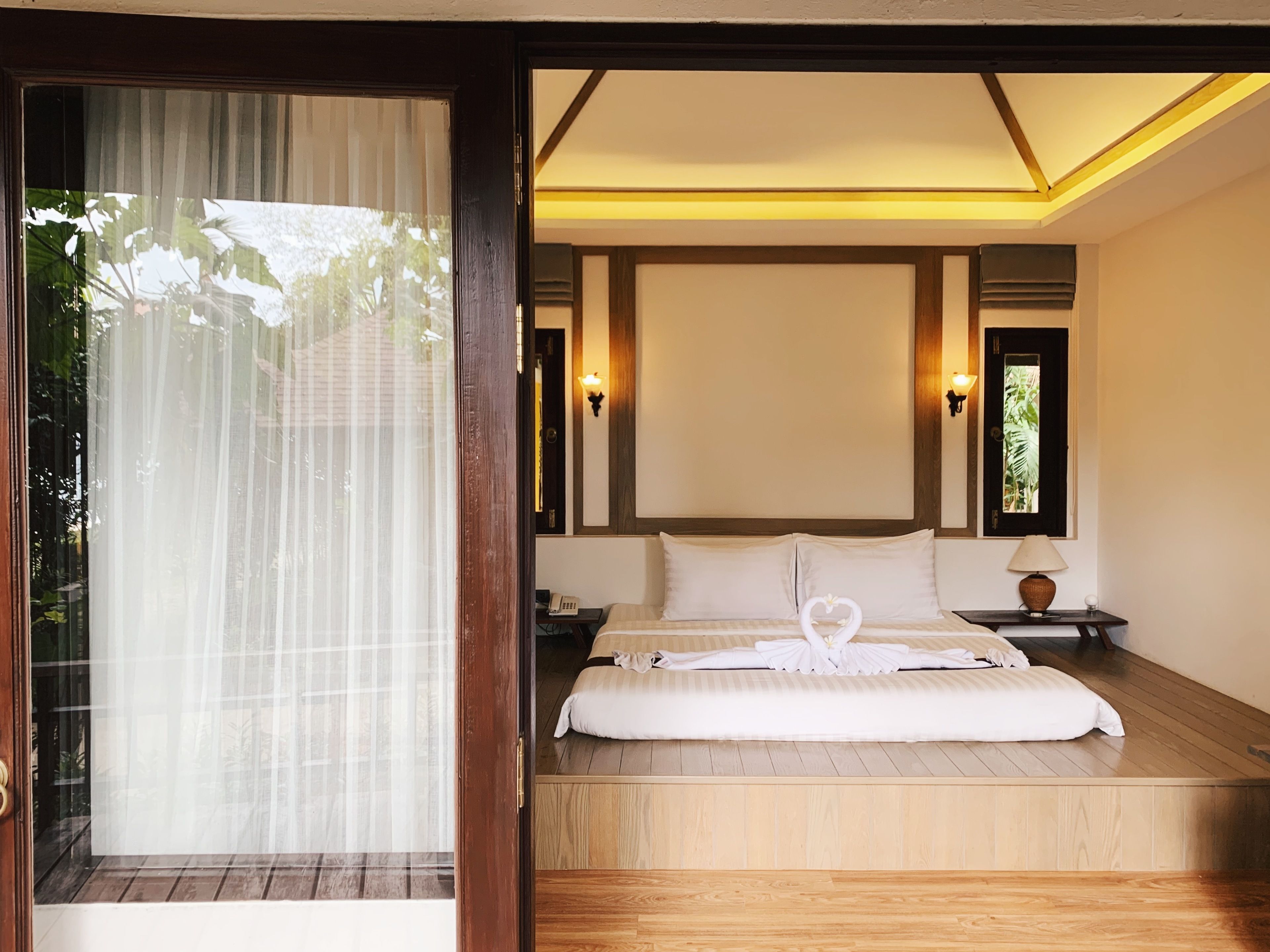 superior bungalow | resort view