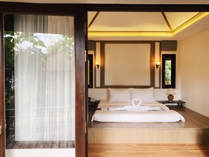 Superior Bungalow | Resort view - Mooban Talay Resort (Rayong)