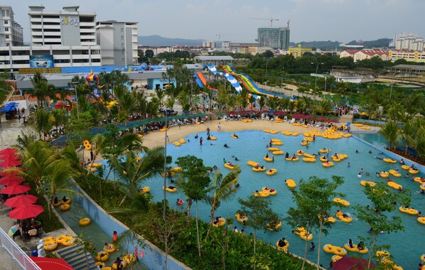 Water park - Wyndham Garden i-City Shah Alam (Shah Alam)