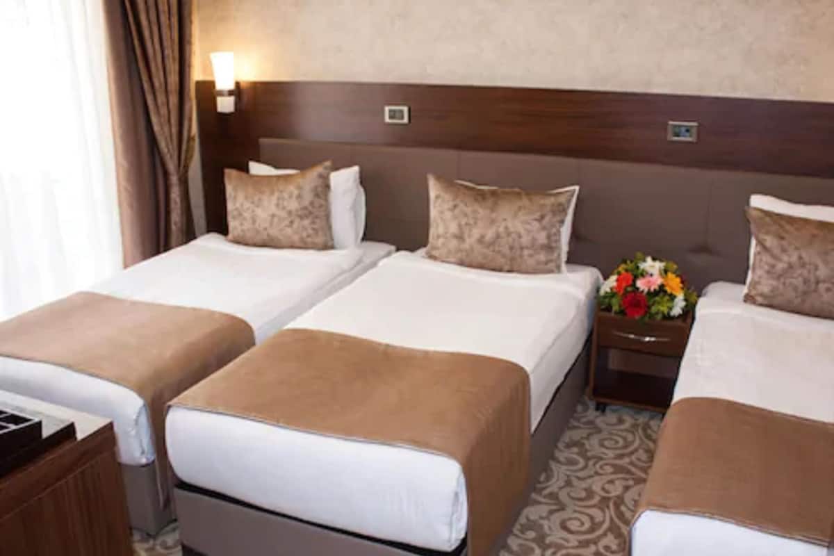 egyptian cotton sheets, premium bedding, down duvets, minibar