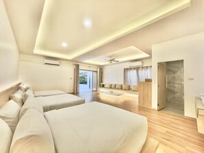 Deluxe Villa | Rollaway beds, bed sheets - Tonsak Resort (Rayong)