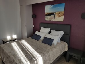 Dobbeltrom – superior | 1 soverom, skrivebord, lydisolert og strykejern/-brett