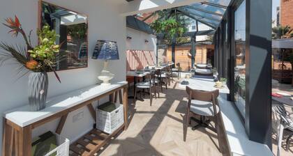 Florence House Hotel & Restaurant