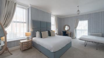 Family Room for 4 | Premium bedding, individually decorated, individually furnished, desk