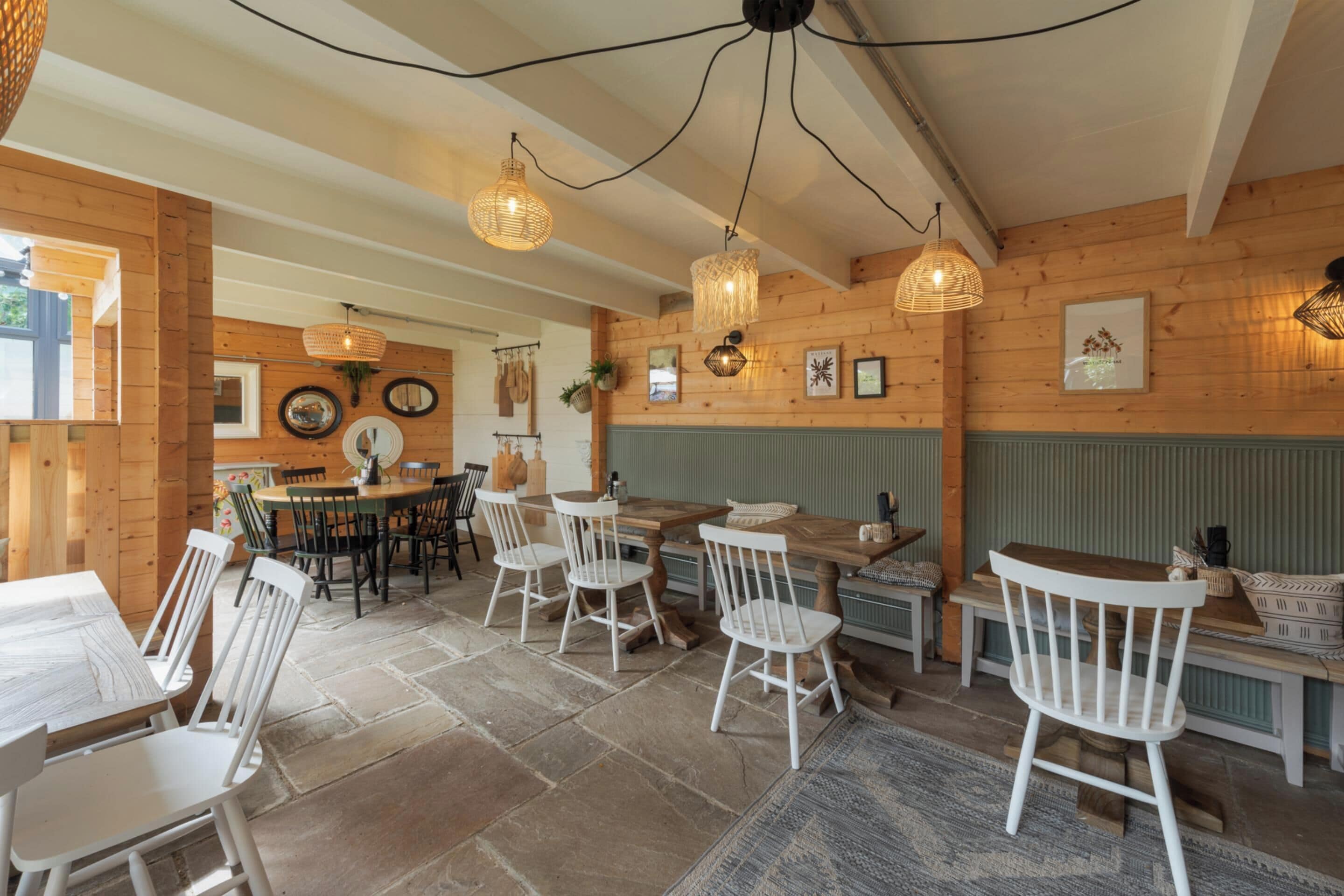 Breakfast, lunch, dinner served; local cuisine, alfresco dining 