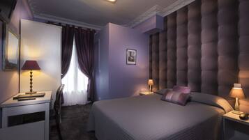 Bureau, chambres insonorisées, fer et planche à repasser, Wi-Fi gratuit