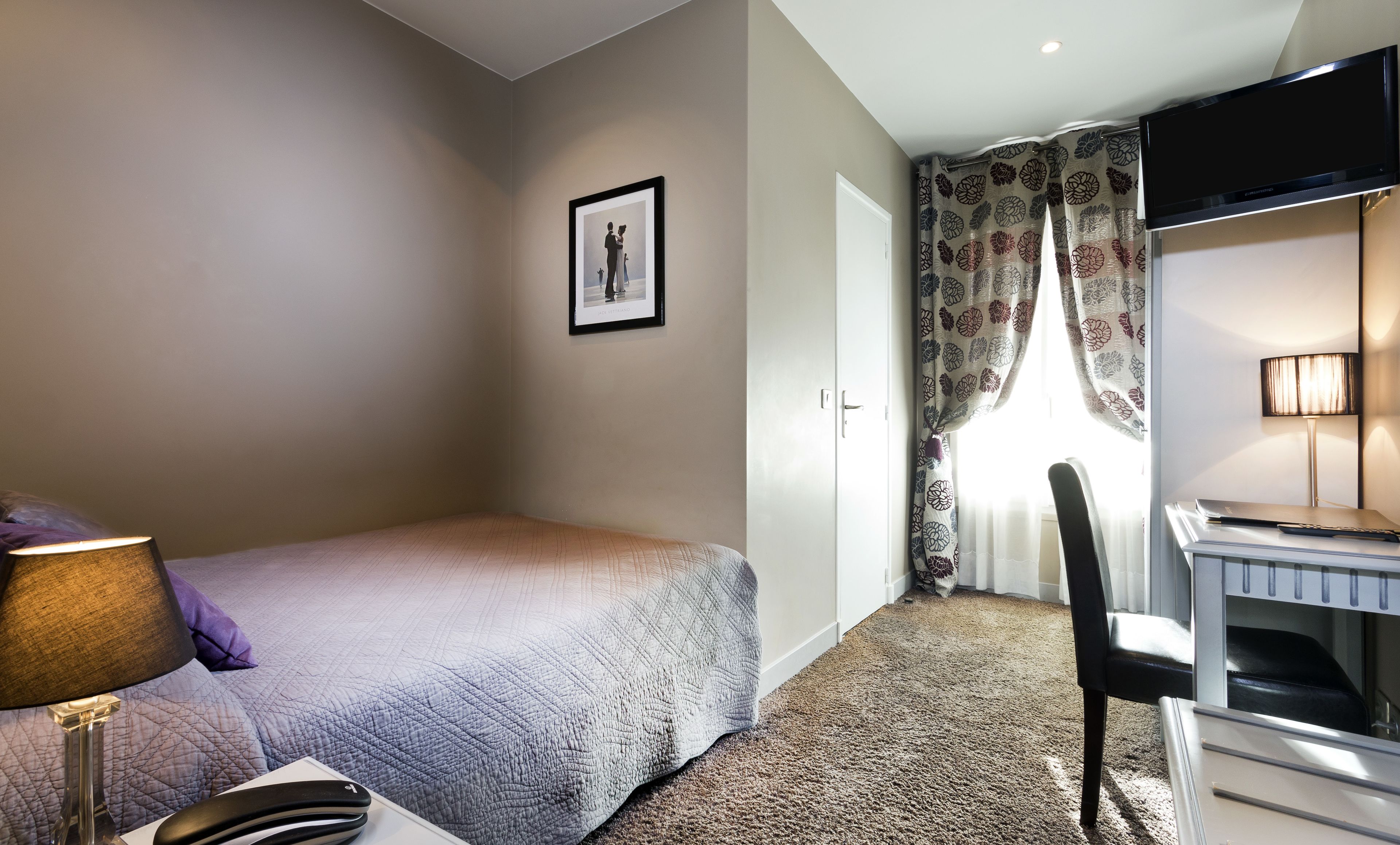 single room | desk, soundproofing, iron/ironing board, free wifi