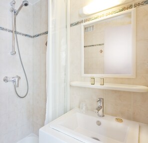 Free toiletries, hair dryer, towels