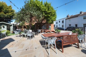 Exterior - Somerset House Hotel & Restaurant (Portsmouth)
